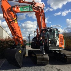 Hitachi ZX225 USRLC-5 BVBA Timo-Tuin