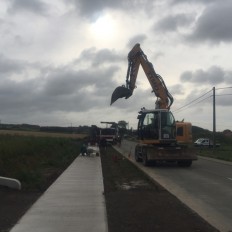 Aanleggen van fietspaden Douvieweg te Poperinge